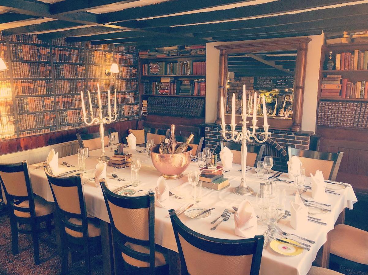 The Royal Arms Hotel Sutton Cheney Exteriér fotografie