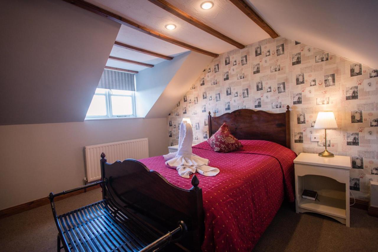The Royal Arms Hotel Sutton Cheney Exteriér fotografie