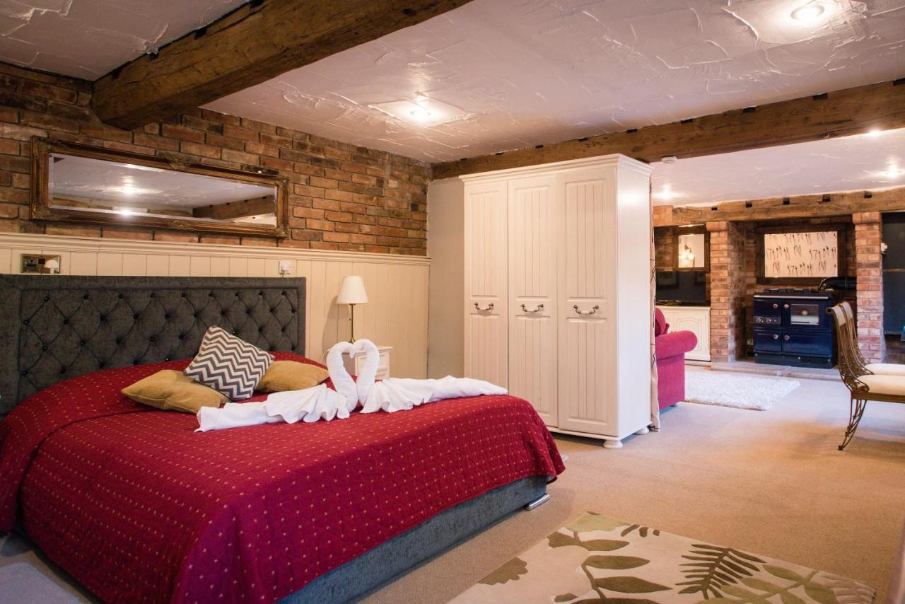 The Royal Arms Hotel Sutton Cheney Exteriér fotografie